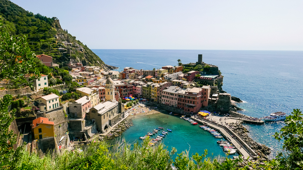 View over Vernazza Cinque Terre